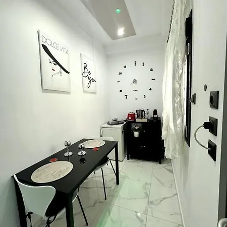 Sevi House 别墅 *